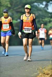 BIB: 40102
                            <button type="button" onclick="openModal(10148615)" class="btn btn-primary btn-sm float-right btn-popup" data-toggle="modal" data-target=".modal-high-quality">
                        <i class="fas fa-shopping-cart"></i> Add to Cart
                    </button>
                                            <button type="button" onclick="isThisMe(10148615, true)" class="btn btn-success btn-sm float-right btn-popup btn-isme hidden" data-toggle="tooltip" data-placement="bottom" title="นี่คือรูปของคุณใช่ไหม คลิกที่นี่เพื่อเอาเข้าอัลบั้ม">
                        <i class="fas fa-plus"></i> Add to album
                    </button>
                    <button type="button" onclick="isThisMe(10148615, false)" class="btn btn-warning btn-sm float-right btn-popup btn-isnotme hidden">
                        <i class="fas fa-ban"></i> Remove from album
                    </button>